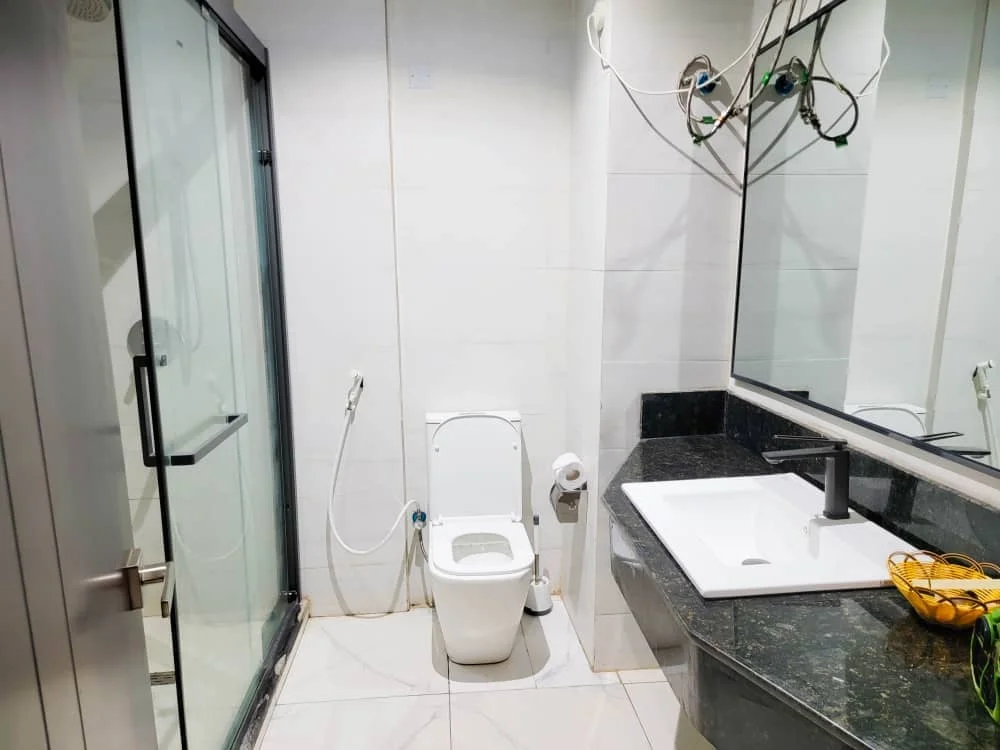 Business Executive Room furnishings at Fiesto Continental Hotel